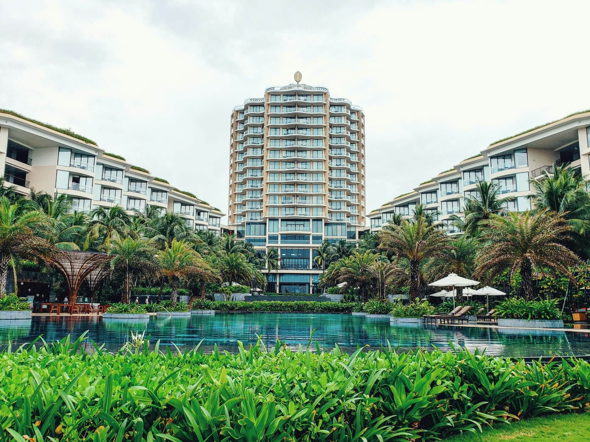 Babylon Holiday Hotels Service Image